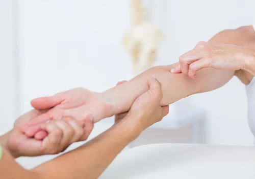 Phoenix AZ Chiropractic Clinics Help Joint Inflammation